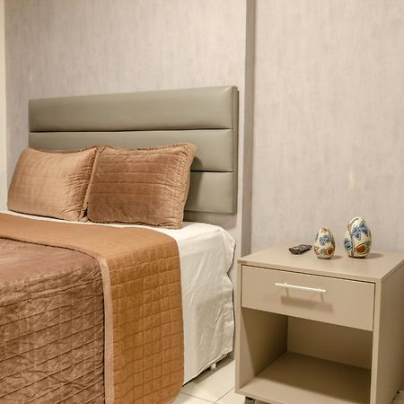 Apartamento, Vista Mar, Praia De Boa Viagem, Hospedes Exigentes! Ресифи Экстерьер фото